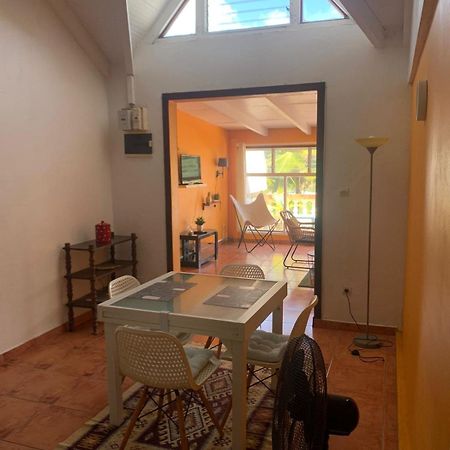 Chez Lulu Apartment Les Abymes Exterior foto