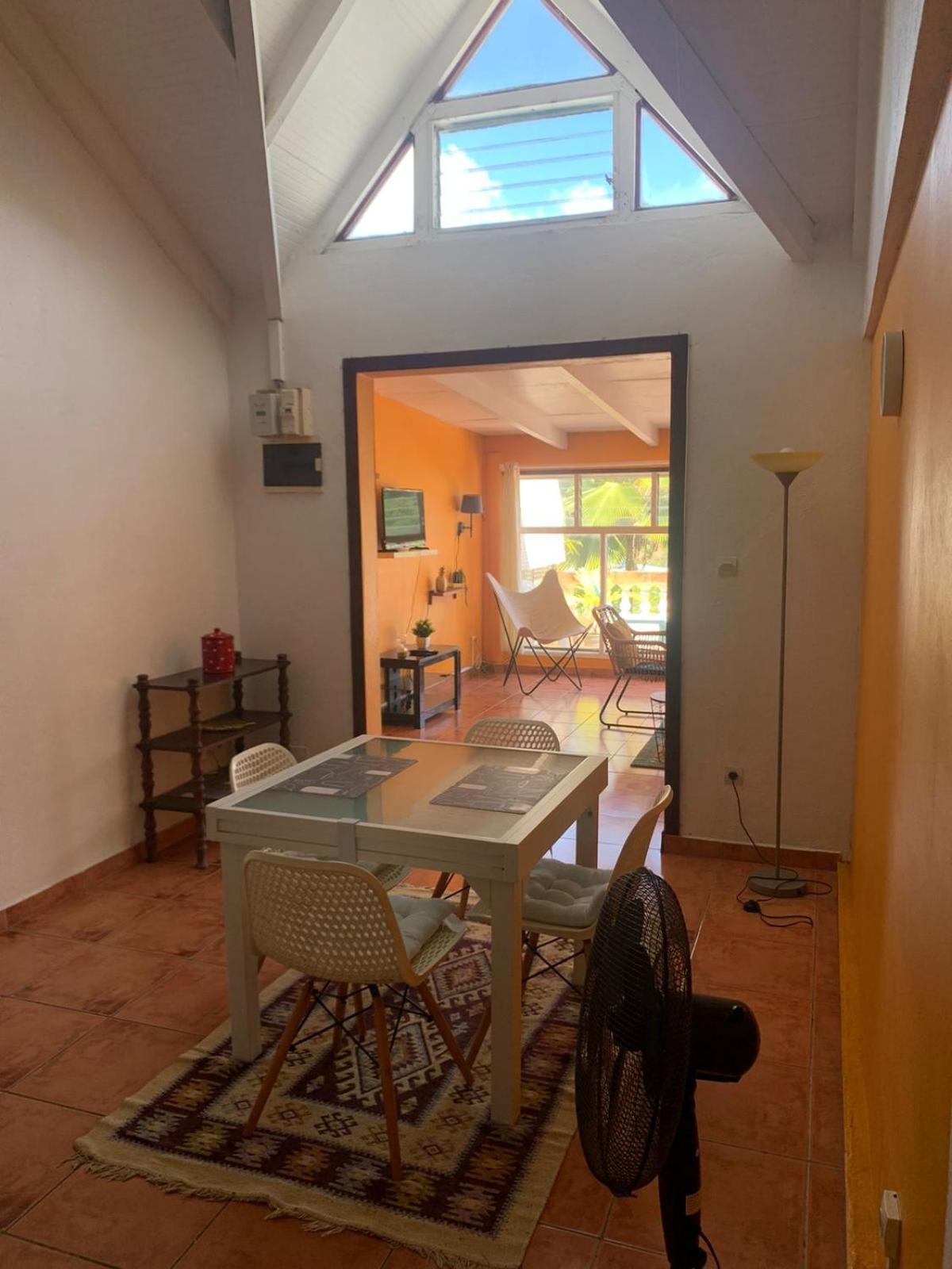 Chez Lulu Apartment Les Abymes Exterior foto