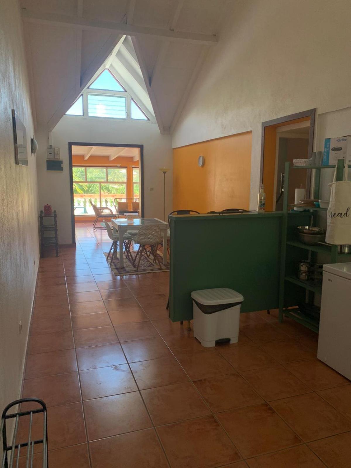 Chez Lulu Apartment Les Abymes Exterior foto